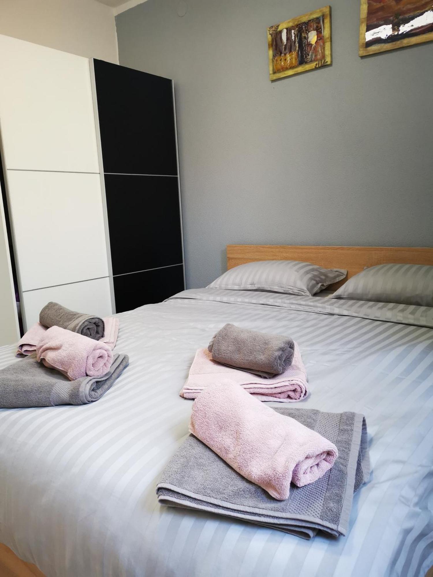 Apartments Busic Biograd Na Moru Exterior foto